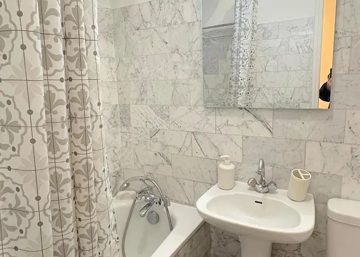 Le Rennequin Apartment